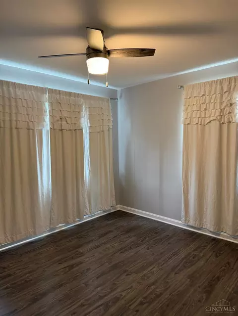Bedroom - 173 W Crest Dr, Reading, OH 45215 photo 1 of 2