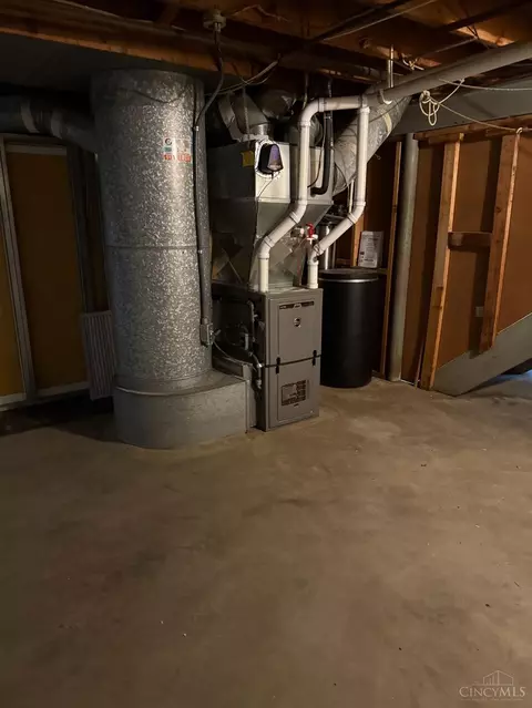 Other - 173 W Crest Dr, Reading, OH 45215 photo 3 of 7