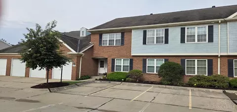 5149 Carriage Hl, Cincinnati, OH 45248