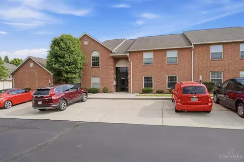10512 West Rd, Harrison, OH 45030