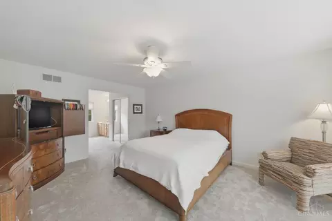 Bedroom - 966 Legendary Run, Cincinnati, OH 45245 photo 1 of 10