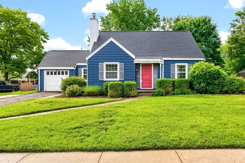 1567 Sunset Dr, Hamilton, OH 45013