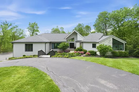 183 Congress Run Rd, Wyoming, OH 45215