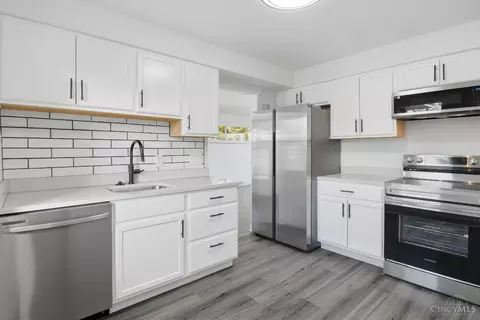 Kitchen - 6101 Capri Dr, Cincinnati, OH 45224 photo 1 of 1