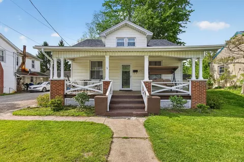 273 Plane St, Bethel, OH 45106