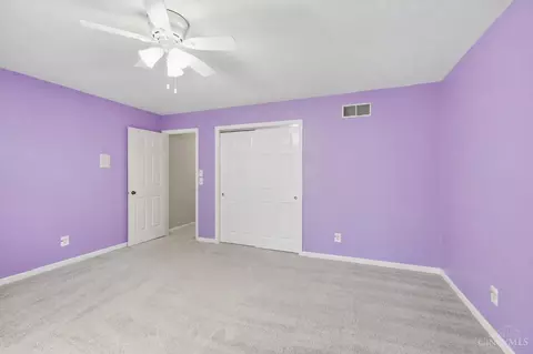 Bedroom - 9486 Oakhurst Ct, Blue Ash, OH 45241 photo 9 of 11