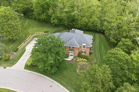 View/Area - 9486 Oakhurst Ct, Blue Ash, OH 45241 photo 1 of 1