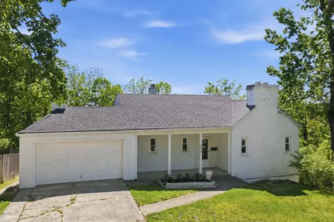 2400 Homestead Pl, Cincinnati, OH 45211