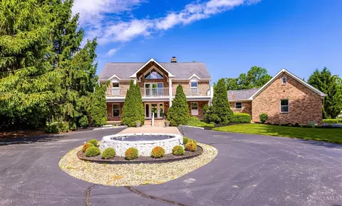 Exterior - 4885 Beechwood Rd, Cincinnati, OH 45244 photo 3 of 13