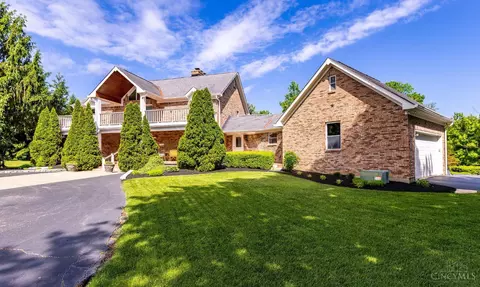 Exterior - 4885 Beechwood Rd, Cincinnati, OH 45244 photo 6 of 13