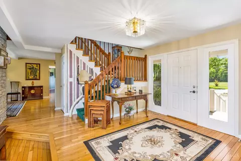 Entry Way - 4885 Beechwood Rd, Cincinnati, OH 45244 photo 1 of 1