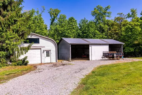 Exterior - 4885 Beechwood Rd, Cincinnati, OH 45244 photo 7 of 13