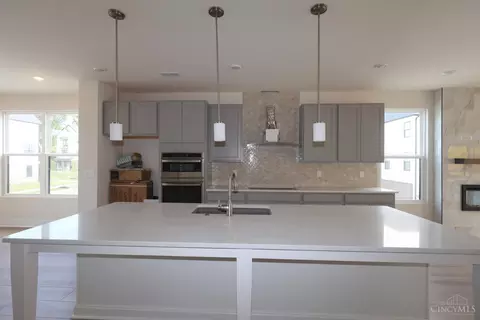 6370 Coverage Ct, Mason, OH 45040 photo 3