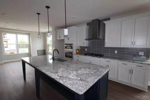 Kitchen - 6378 Coverage Ct, Mason, OH 45040 photo 2 of 3