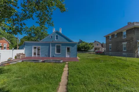 Exterior - 435 Pearl St, Reading, OH 45215 photo 6 of 7