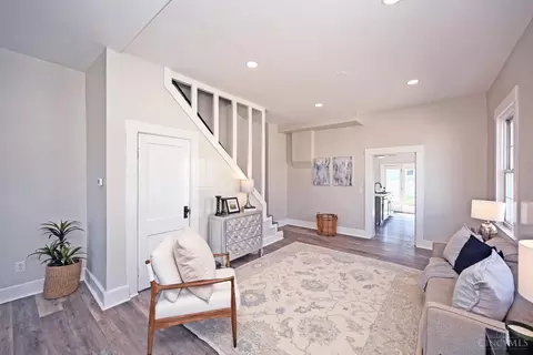 Living - 435 Pearl St, Reading, OH 45215 photo 1 of 1
