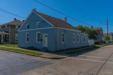 Exterior - 435 Pearl St, Reading, OH 45215 photo 2 of 7
