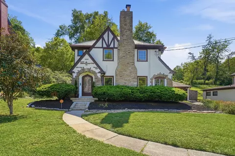 801 Ludlow Ave, Cincinnati, OH 45220