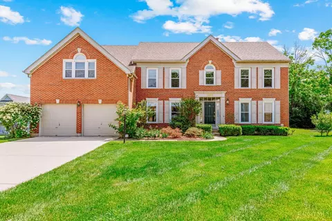 9829 Orchard Club Dr, Montgomery, OH 45242