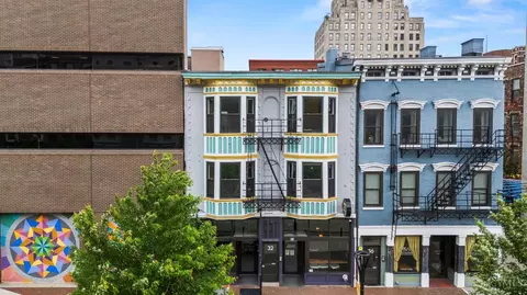 32 Court St, Cincinnati, OH 45202