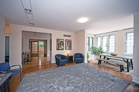 Dining - 2150 Alpine Pl, Cincinnati, OH 45206 photo 1 of 4