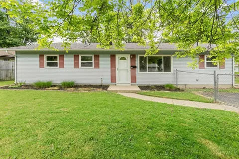 8490 Smallwood Ln, Cincinnati, OH 45236