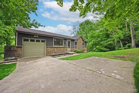 Exterior - 2602 Hunt Rd, Reading, OH 45236 photo 2 of 14