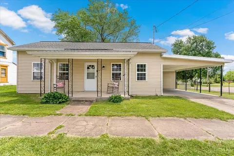 412 Union St, Felicity, OH 45120
