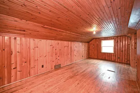 Other - 178 E Crest Dr, Reading, OH 45215 photo 2 of 4