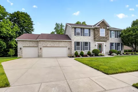 6920 Crown Pointe Dr, Liberty Twp, OH 45011