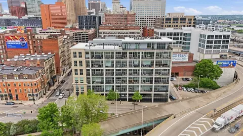 353 Fourth St, Cincinnati, OH 45202