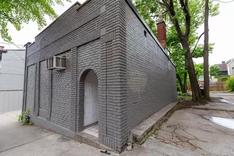 207 Warner St, Cincinnati, OH 45219