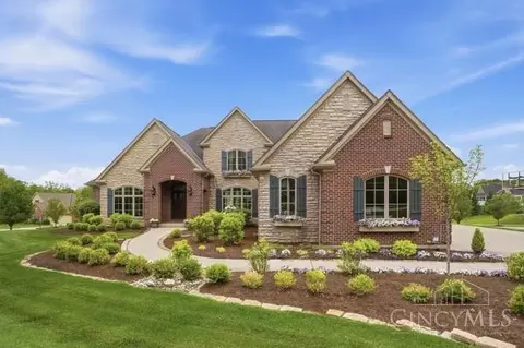 2358 Clydes Xing, Cincinnati, OH 45244