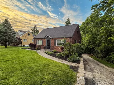 2954 Diehl Rd, Cincinnati, OH 45211