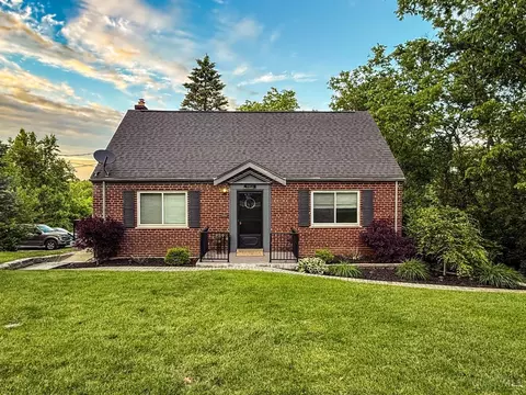 Exterior - 2954 Diehl Rd, Cincinnati, OH 45211 photo 2 of 13