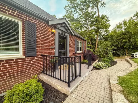 Exterior - 2954 Diehl Rd, Cincinnati, OH 45211 photo 10 of 13