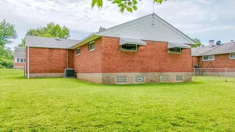 Exterior - 8613 Brent Dr, Cincinnati, OH 45231 photo 3 of 6