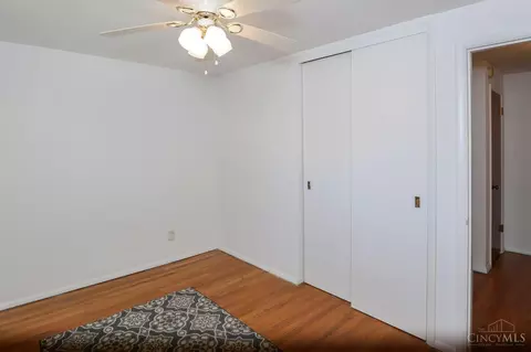 Bedroom - 8613 Brent Dr, Cincinnati, OH 45231 photo 2 of 3