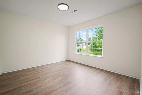 Bedroom - 2623 Pippin Ct, Cincinnati, OH 45231 photo 1 of 3