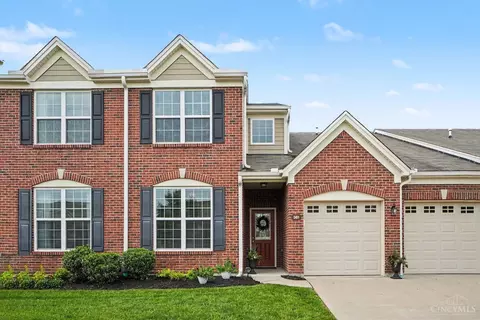 381 Turtle Creek Dr, Loveland, OH 45140