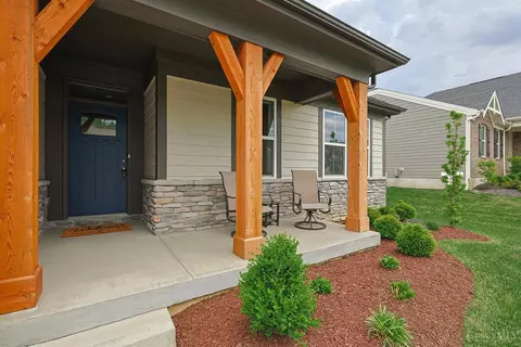 Exterior - 3782 Prestwick Cir, Cincinnati, OH 45245 photo 6 of 6
