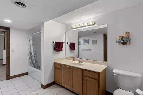 Bath - 8305 Brooks Rd, Harrison, OH 45030 photo 4 of 4