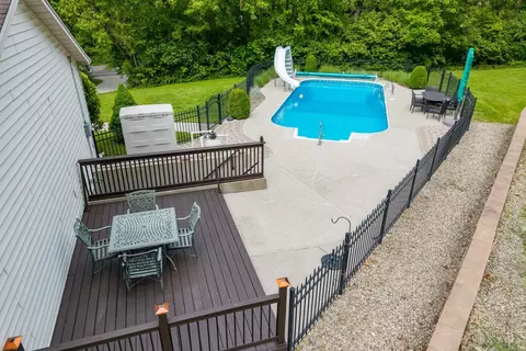 Exterior - 8305 Brooks Rd, Harrison, OH 45030 photo 22 of 24
