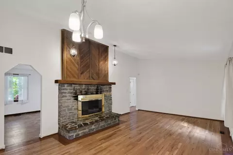 Living - 8305 Brooks Rd, Harrison, OH 45030 photo 3 of 3