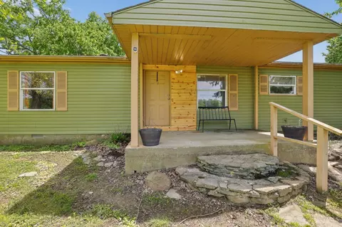 1048 Richey Rd, Felicity, OH 45120