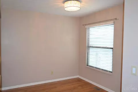 Other - 1040 Crisfield Dr, Cincinnati, OH 45245 photo 2 of 9
