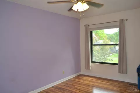 Bedroom - 1040 Crisfield Dr, Cincinnati, OH 45245 photo 4 of 4