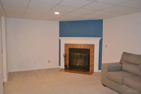 Living - 1040 Crisfield Dr, Cincinnati, OH 45245 photo 6 of 6