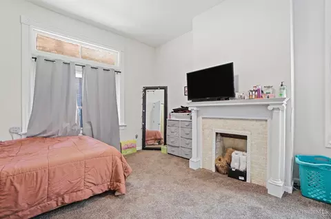 Bedroom - 1027 Winfield Ave, Cincinnati, OH 45205 photo 3 of 10