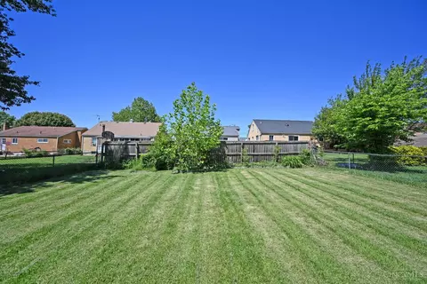 Exterior - 3589 Eyrich Rd, Cincinnati, OH 45248 photo 9 of 9